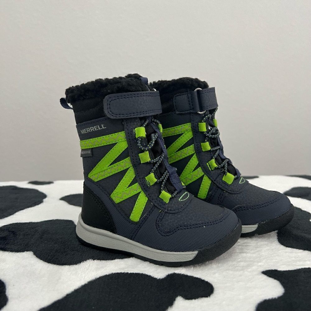 NIB Merrell Snow Boots Toddler Size 5 - Picture 2 of 14